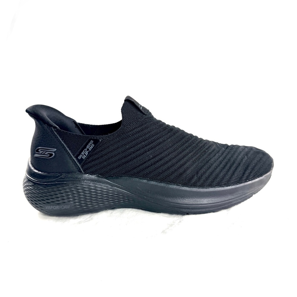 Skechers Women Size 9.5 Black Knit Slip In GoWalk Flex Comfort Shoe No Hands